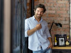 Fryzury i brody. Modne stylizacje w 2018 roku fryzury i brody 2018