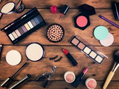 Obowiązkowe kosmetyki w kosmetyczce każdej kobiety kosmetyki obowiązkowe