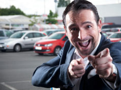 O czym trzeba pamiętać przy zakupie używanego samochodu? zakup samochodu używanego