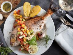 Jakie wina serwować do dań z mięsem i rybami? wino do kolacji