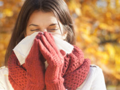 Alergiczny nieżyt nosa – co należy o nim wiedzieć? Katar w okresie jesienno zimowym