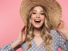 Włosy a promienie UV włosy latem