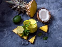 Koktajle i lemoniady na lato – co najlepiej pić, aby ze smakiem ugasić pragnienie? napoje na lato