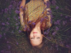 Jak dopasować zapach perfum? Wybór zapachów perfum