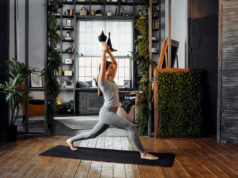 Myślisz o domowej mini – siłowni? Postaw na sprawdzone i nieduże akcesoria do ćwiczeń fizycznych Domowa siłownia