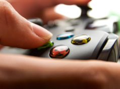 Którą konsolę wybrać: PlayStation 4, Xbox One czy Nintendo Switch? Gamepad do konsoli