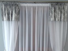 Jak dobrać firany do pomieszczenia? dekoracyjne firany w salonie