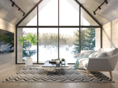 Czy dom może być tylko murowany? Zalety i wady szkieletowych domów z drewna przytulne wnętrze drewnianego domu