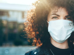 Noszenie maseczek a problemy skórne, czyli jak zadbać o twarz w trudnym czasie?