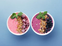 Jak podkręcić smak, kolor i wartość codziennych posiłków? smoothie bowle kolorowe