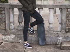 Moda na wiosnę – w co się ubrać za niewielkie pieniądze? buty męskie vansy