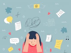 4 nietypowe symptomy stresu zestresowana dziewczyna przed komputerem