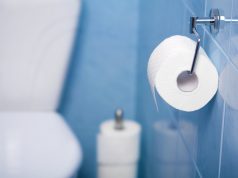 Z czego jest papier toaletowy? Jak powstaje? papier toaletowy