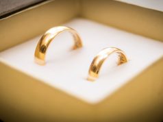 Zakup obrączek ślubnych przez internet – na co zwrócić uwagę? złote obrączki ślubne
