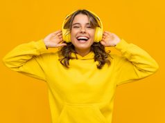 Czym jest „wygrzewanie słuchawek” i czy faktycznie wpływa to na brzmienie sprzętu audio? wygrzewanie słuchawek