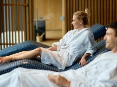 Jak wybrać szlafrok damski na lato? szlafrok damski