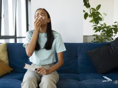 6 problemów spowodowanych przez kurz kurz alergia