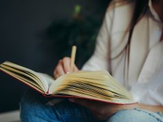 Zeszyty A5 – jak najlepiej wybrać je do szkoły? zeszyt a5