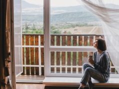 Próg drzwi balkonowych — jak uszczelnić drzwi balkonowe przy podłodze? drzwi balkonowe w domu