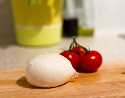 Polędwiczki z mozzarellą – jak je zrobić? polędwiczki z mozzarellą